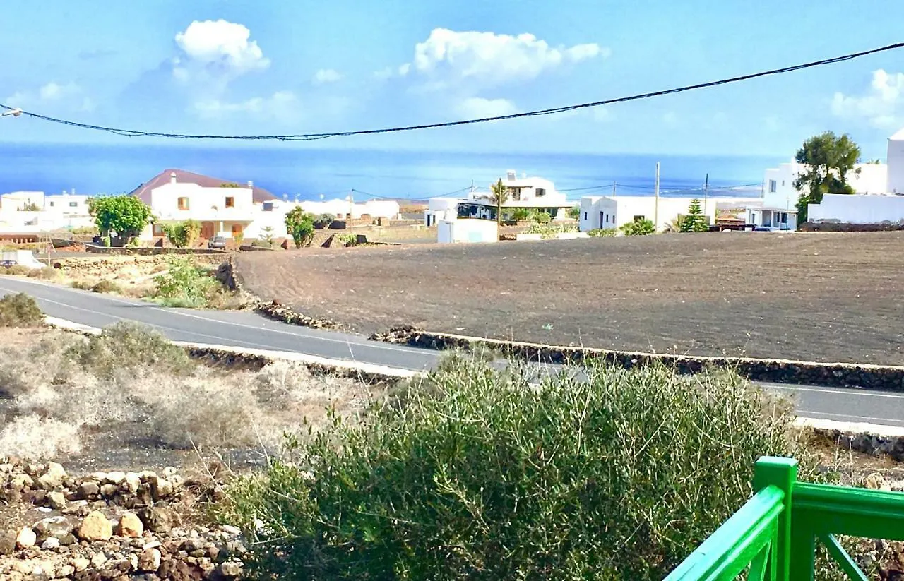 Finca La Costa Tinajo 0*,