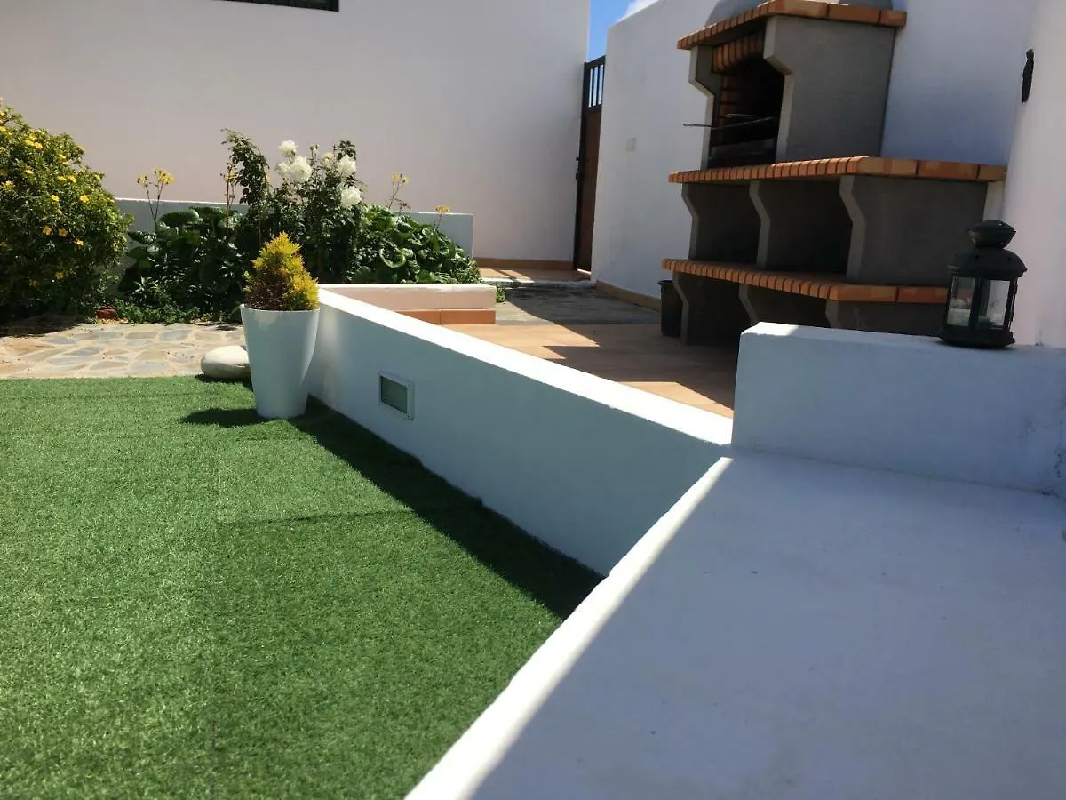 Country house Finca La Costa Tinajo