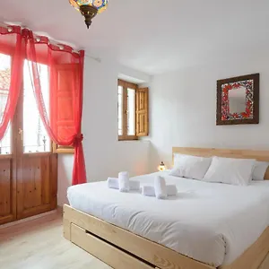 https://esmeraldas-house.es-andalucia.com